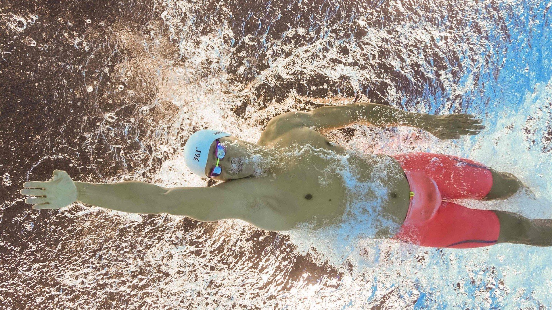 李霄鹏确认洛国富首发战强敌 国足全力争胜为新春献礼